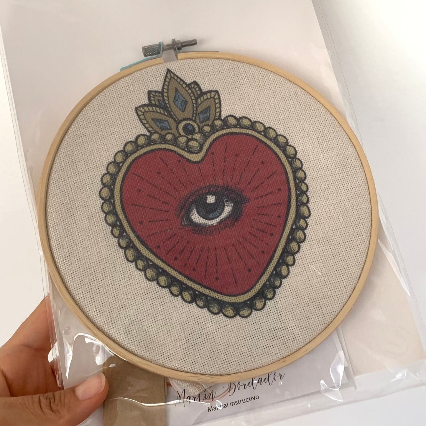 Kit de bordado - corazón 2